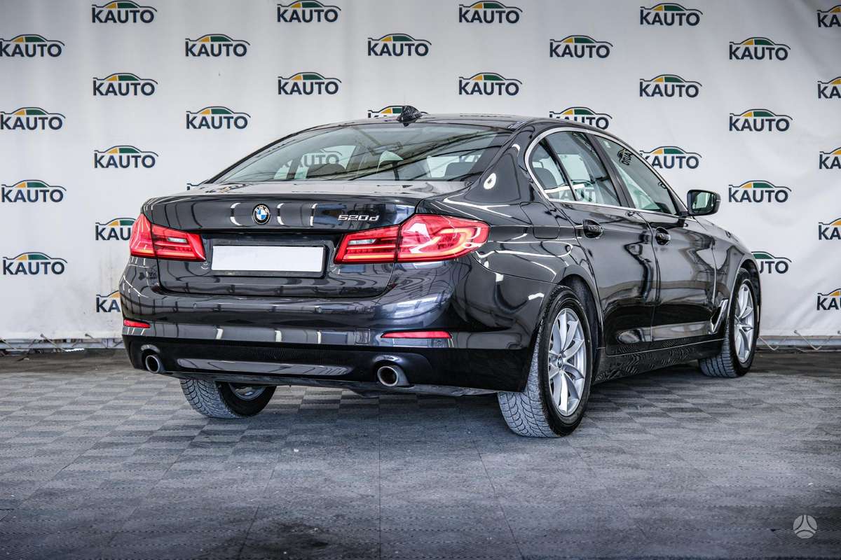 BMW 520, 2.0 l., Седан