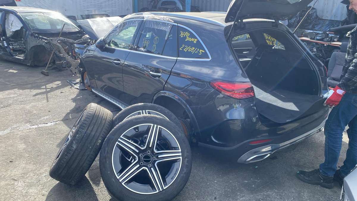 Mercedes-Benz GLC klasė dalimis