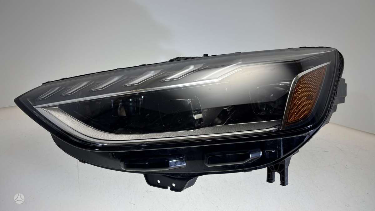 Audi A4, 8W0941033F, Cen28879
