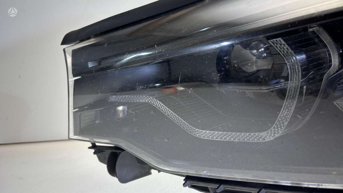 BMW 5 serija, 8499121, Cen28895