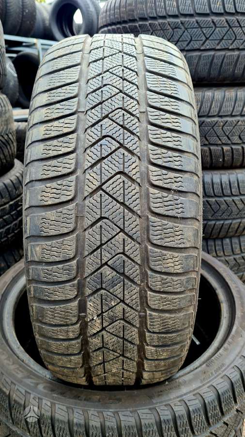 Pirelli, žieminės 225/40 R19