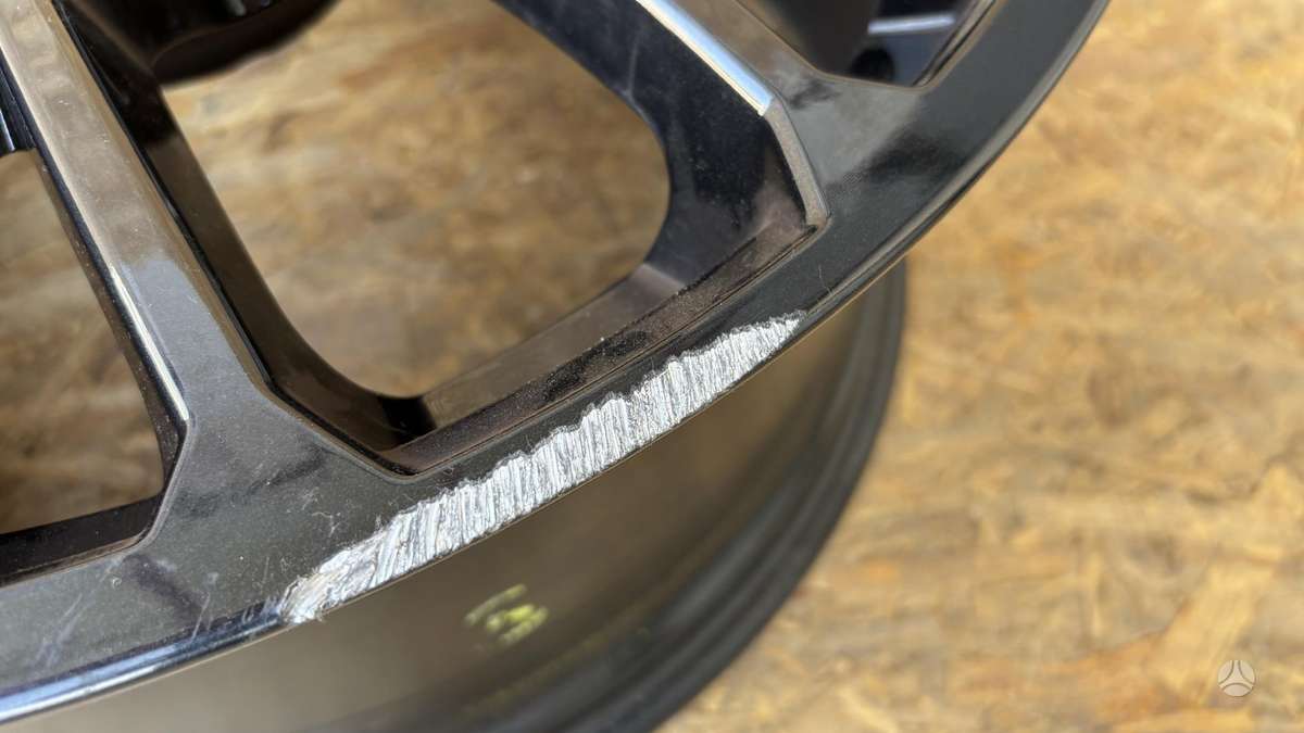 Audi Q8, 4MS601025, Cen28957