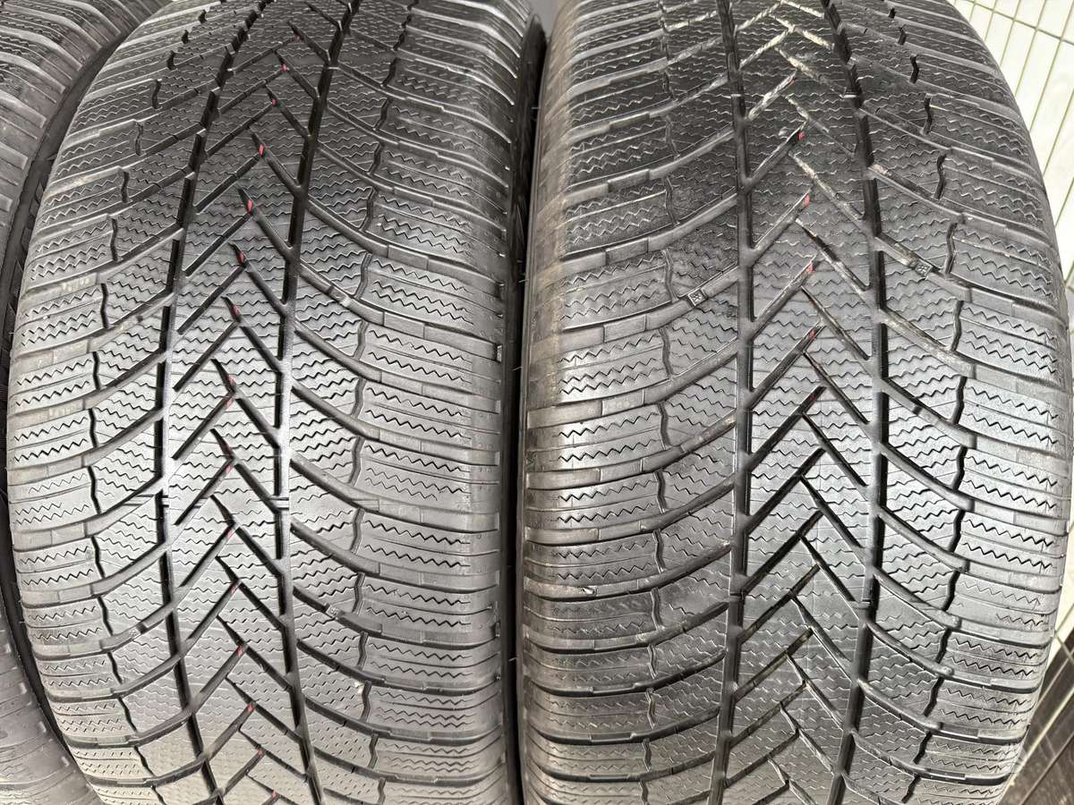 Bridgestone Blizzak lm005/2022m, winter 245/50 R19