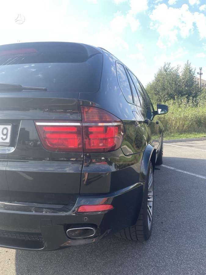 BMW X5, 3.0 l., off-road / crossover