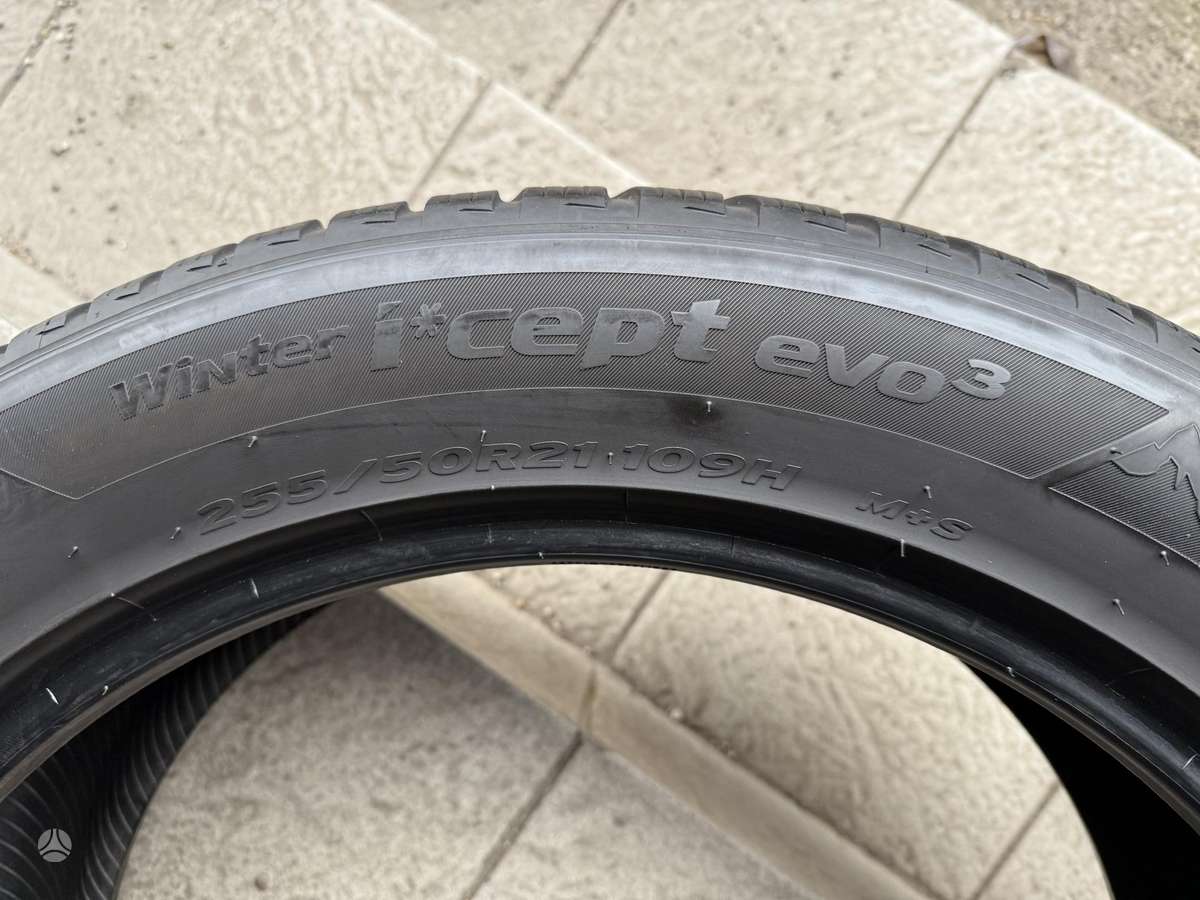 Hankook Winter icept evo3, winter 255/50 R21