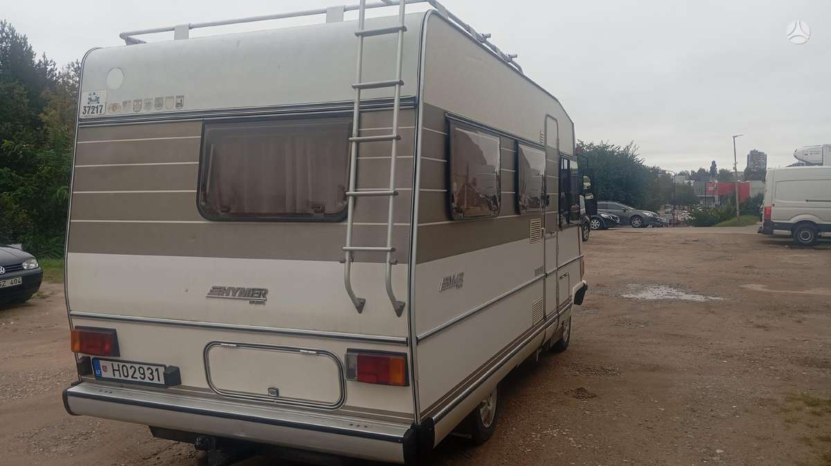 Hymer B554, campers