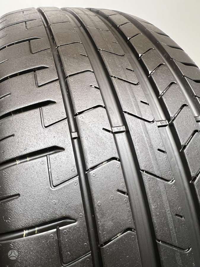 Pirelli P-Zero ELECT + 2022m, летние 235/45 R20
