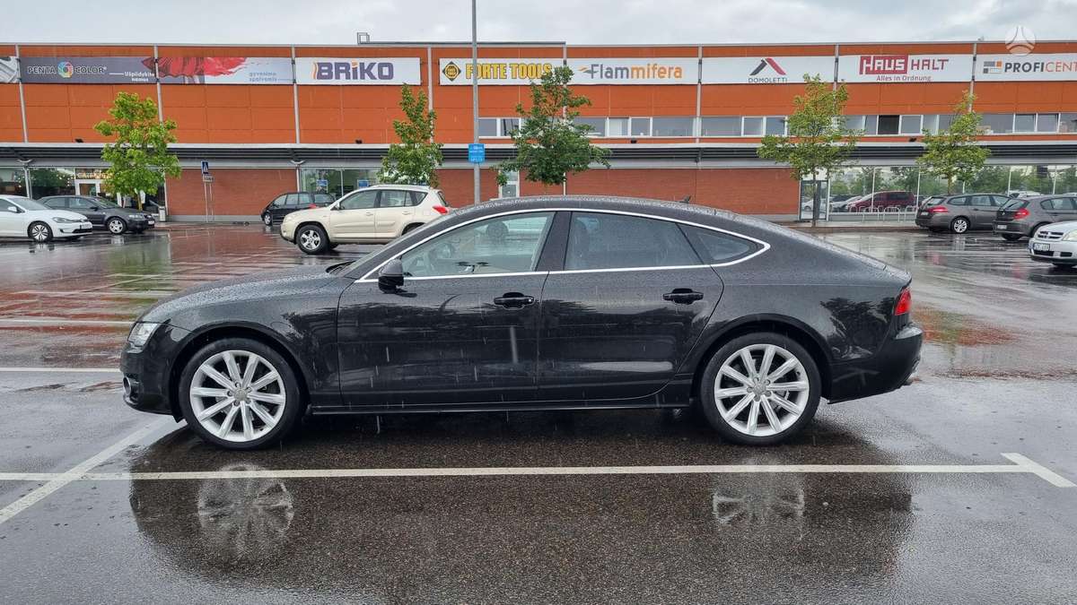 Audi A7, 3.0 l., hatchback