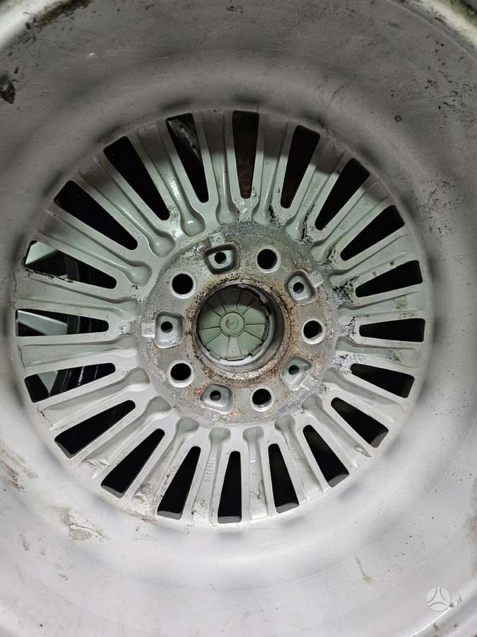 BMW E39, lengvojo lydinio, R16