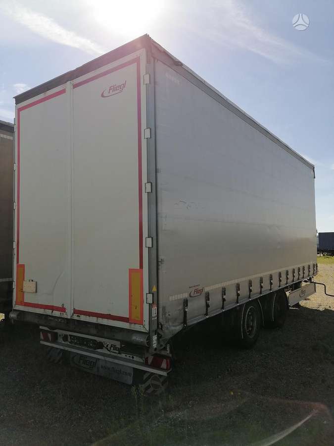 Fliegl TPS180, užuolaidinės / tentinės