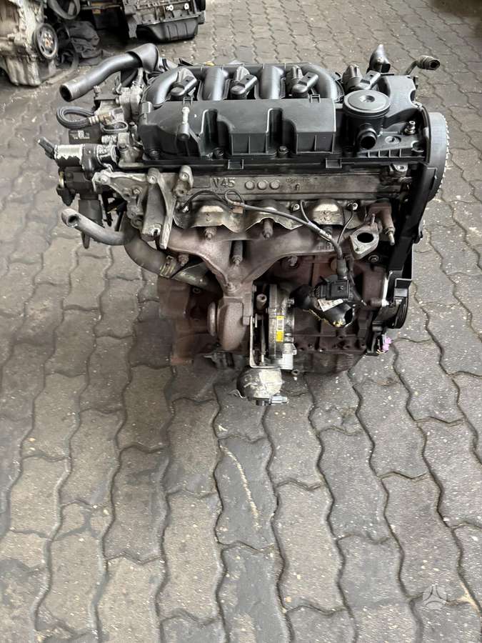 Ford Mondeo, AZBA, двигатель