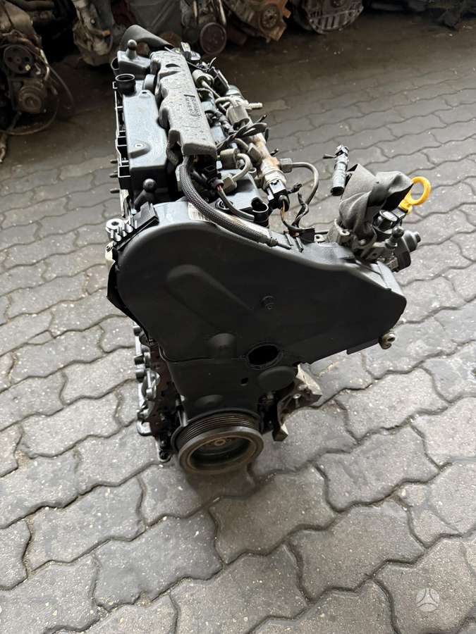 Skoda Octavia, CLH, двигатель