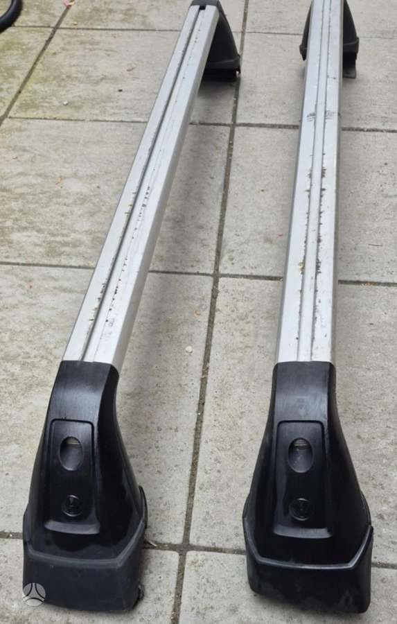 Volkswagen Golf lights, roof rack