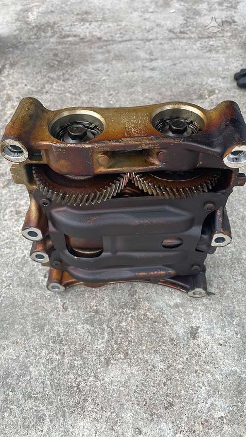 Volvo XC40, 31460628, engine parts