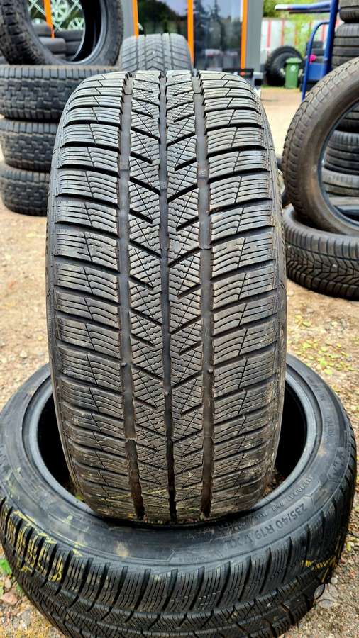 Barum, зимние 235/40 R19