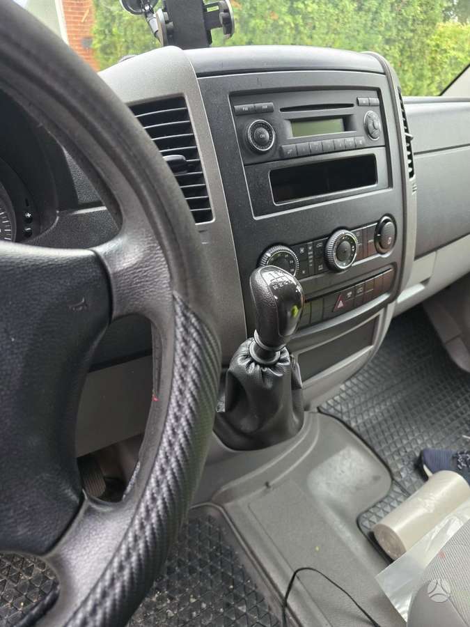 Volkswagen Crafter, kietašoniai