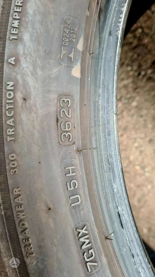Bridgestone, vasarinės 265/45 R21
