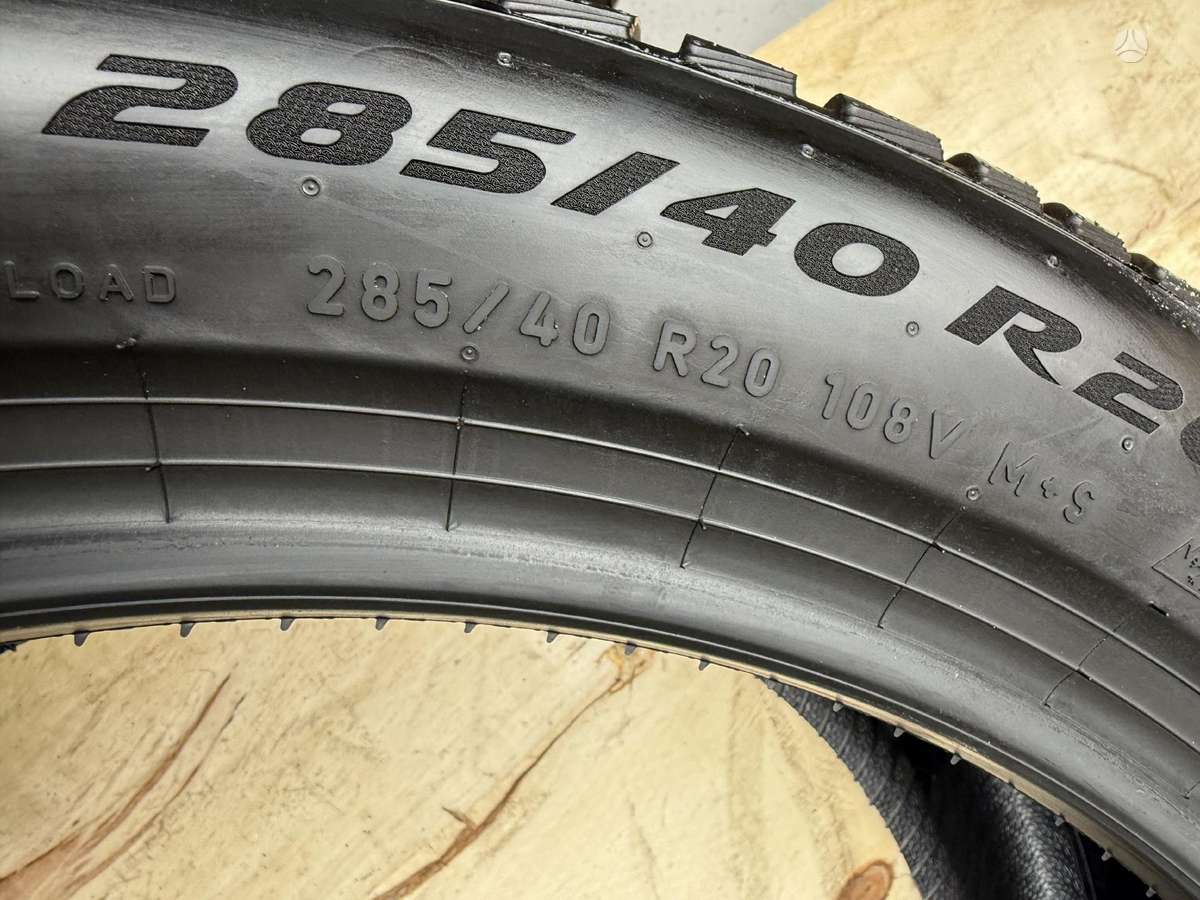 Pirelli PZeroWinter/2024m, зимние 285/40 R20