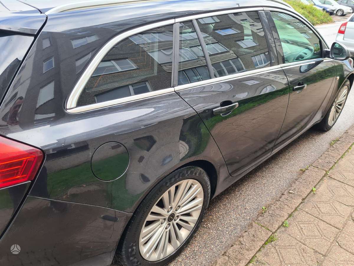 Opel Insignia, 2.0 l., Универсал