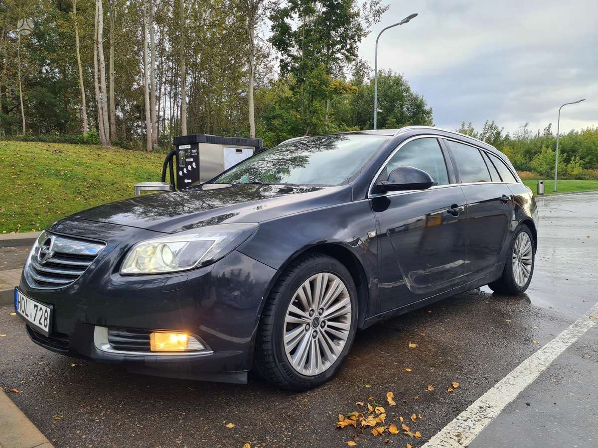 Opel Insignia, 2.0 l., Универсал