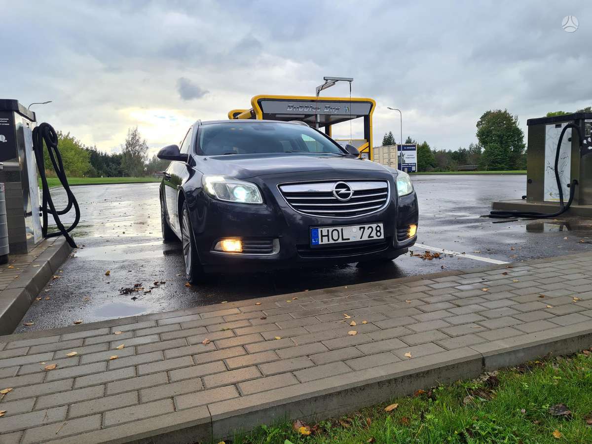 Opel Insignia, 2.0 l., Универсал