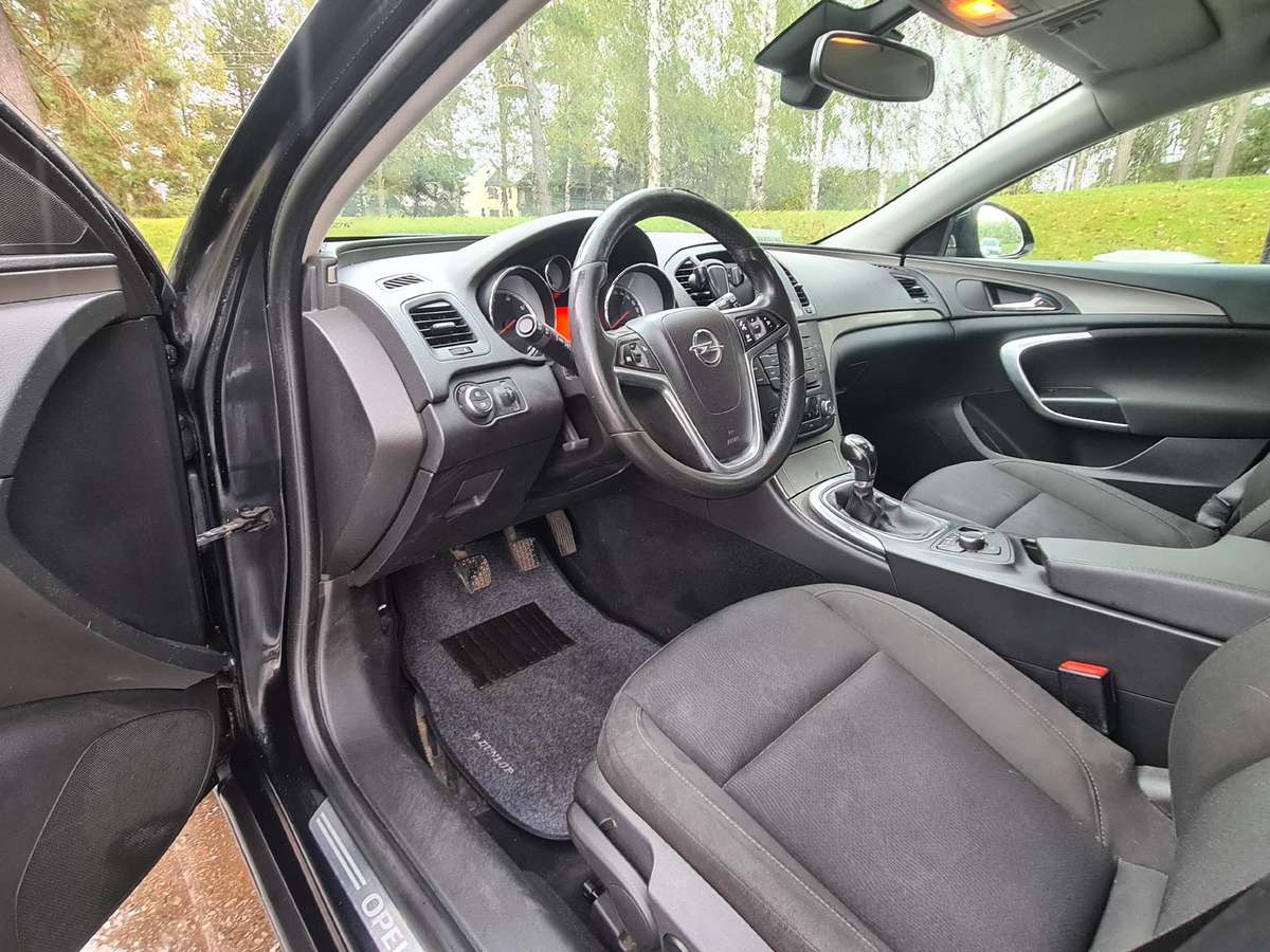 Opel Insignia, 2.0 l., Универсал