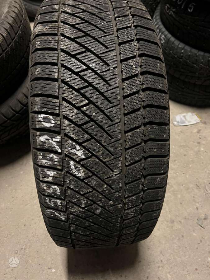 Continental, ziemas 255/45 R20