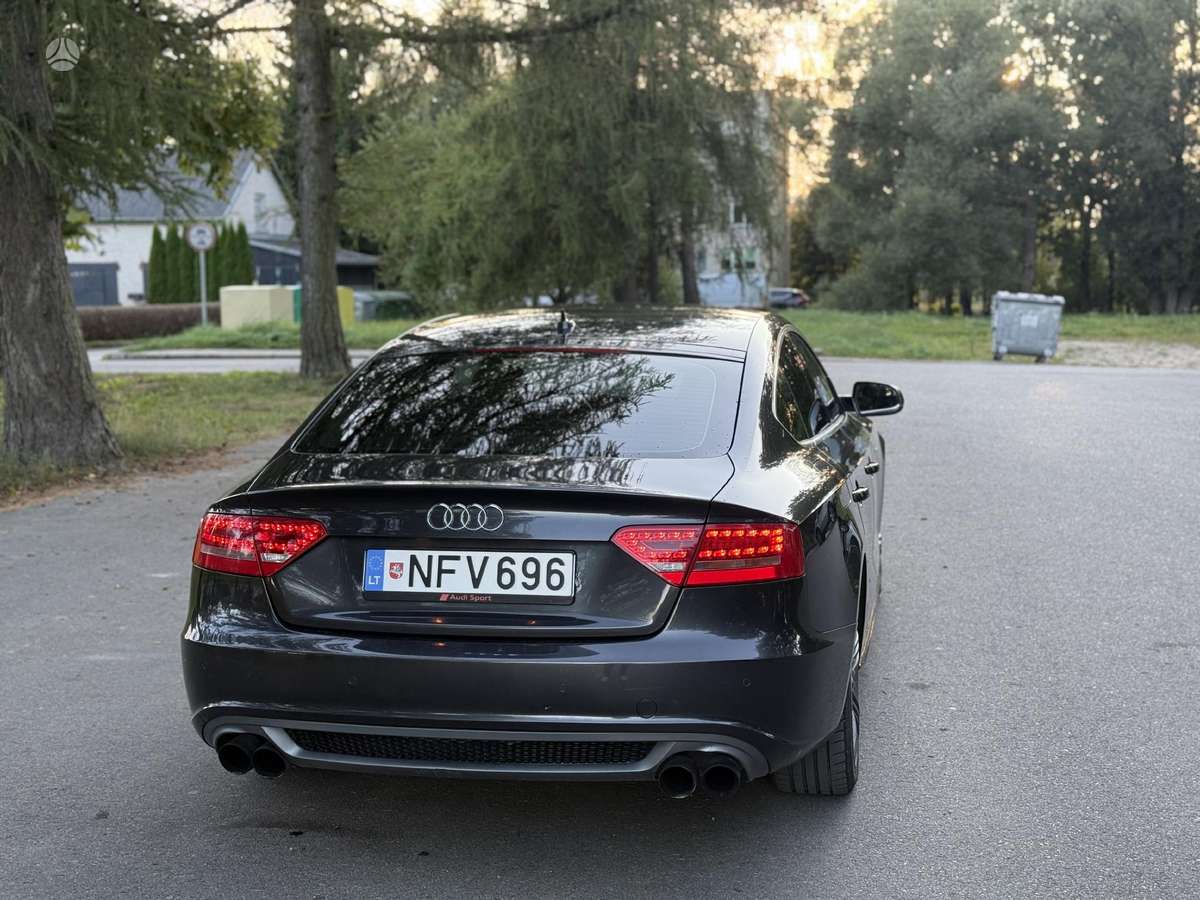 Audi A5 Sportback, 3.2 l., hatchback