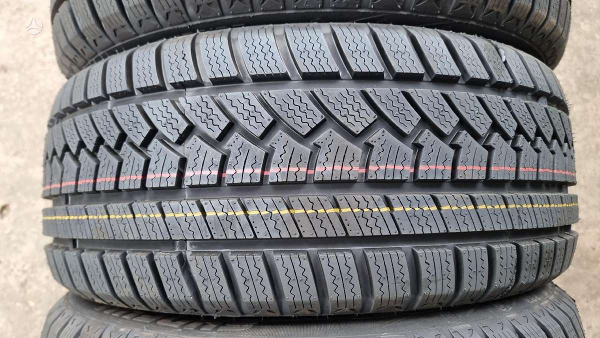 Sunfull SF-982, winter 245/45 R18