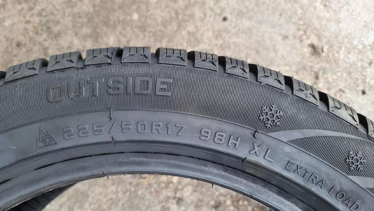 Sunfull SF 982, winter 225/50 R17