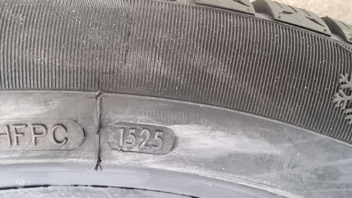 Sunfull SF 982, winter 225/50 R17