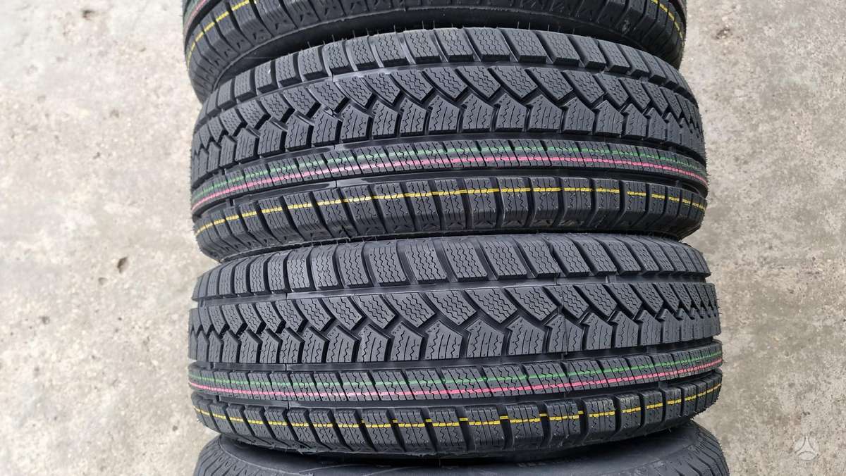 Sunfull SF 982, žieminės 215/65 R16