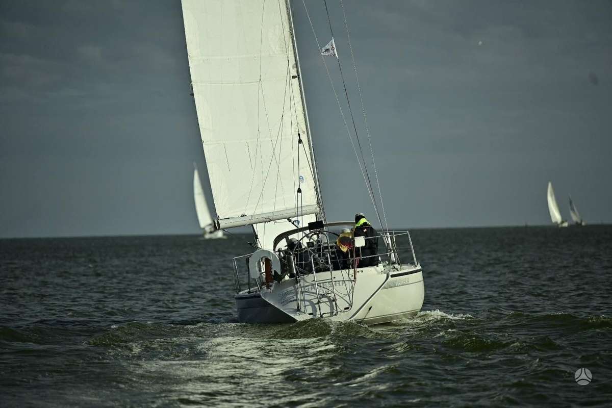 Dehler 34 NOVA, килевые яхты