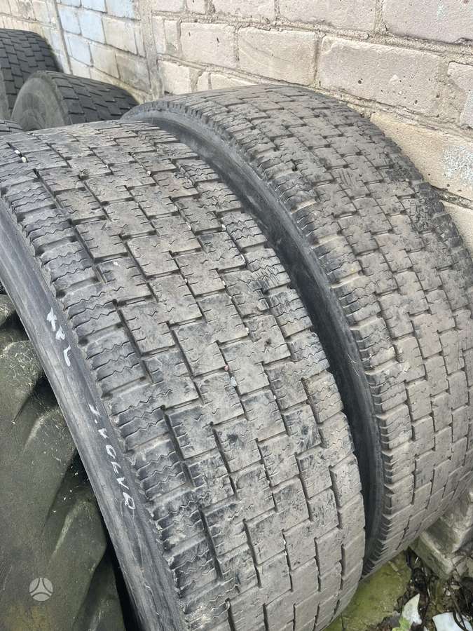 Michelin, all-season 315/80 R22
