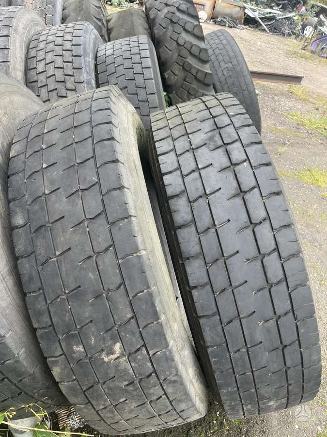 Michelin, all-season 315/80 R22