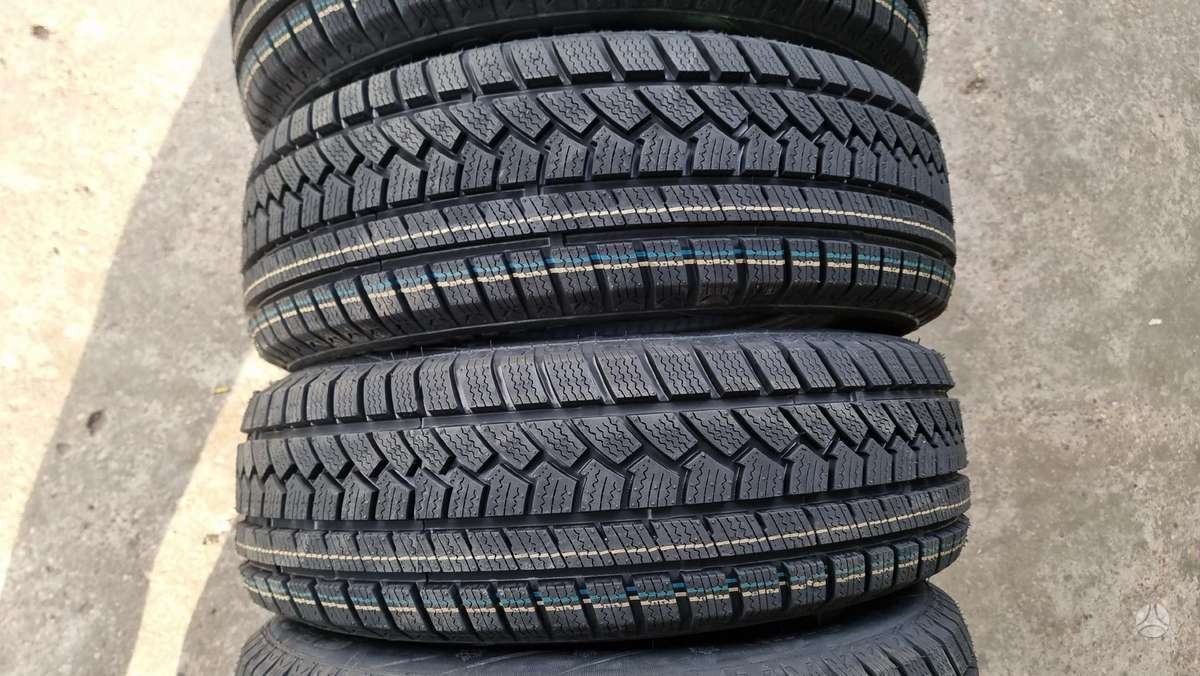 Sunfull SF 982, winter 205/60 R16