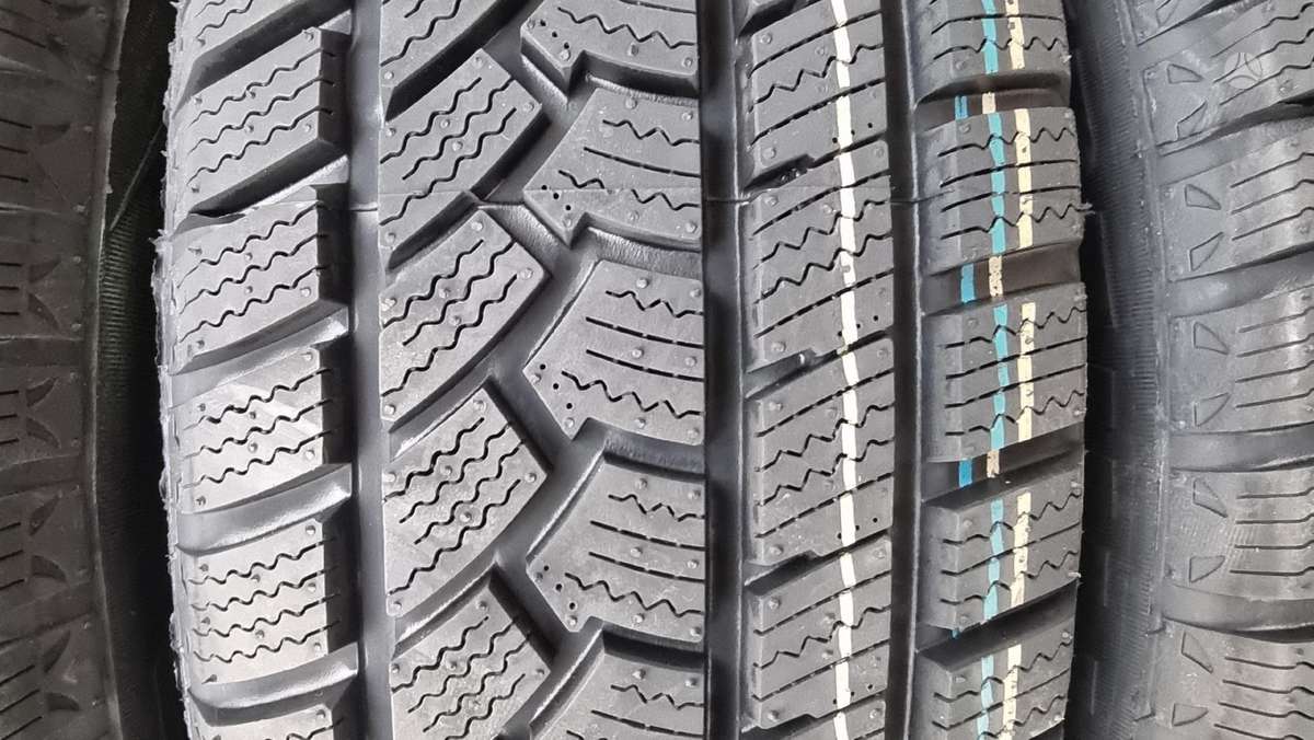 Sunfull SF 982, winter 205/60 R16