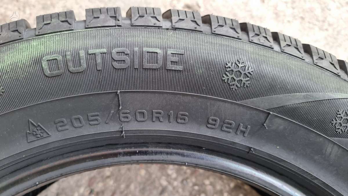 Sunfull SF 982, winter 205/60 R16