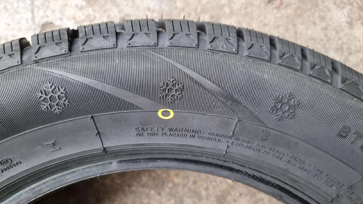 Sunfull SF 982, winter 205/60 R16