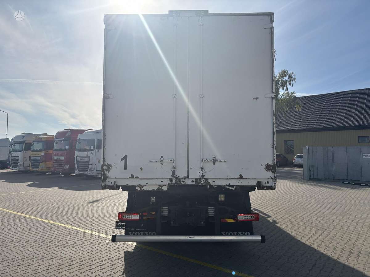 Volvo FH13.460, cab-chassis trucks