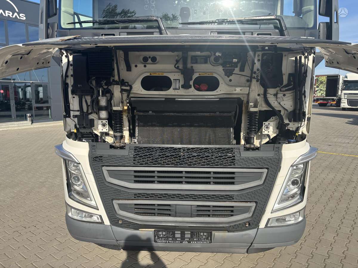 Volvo FH13.460, cab-chassis trucks