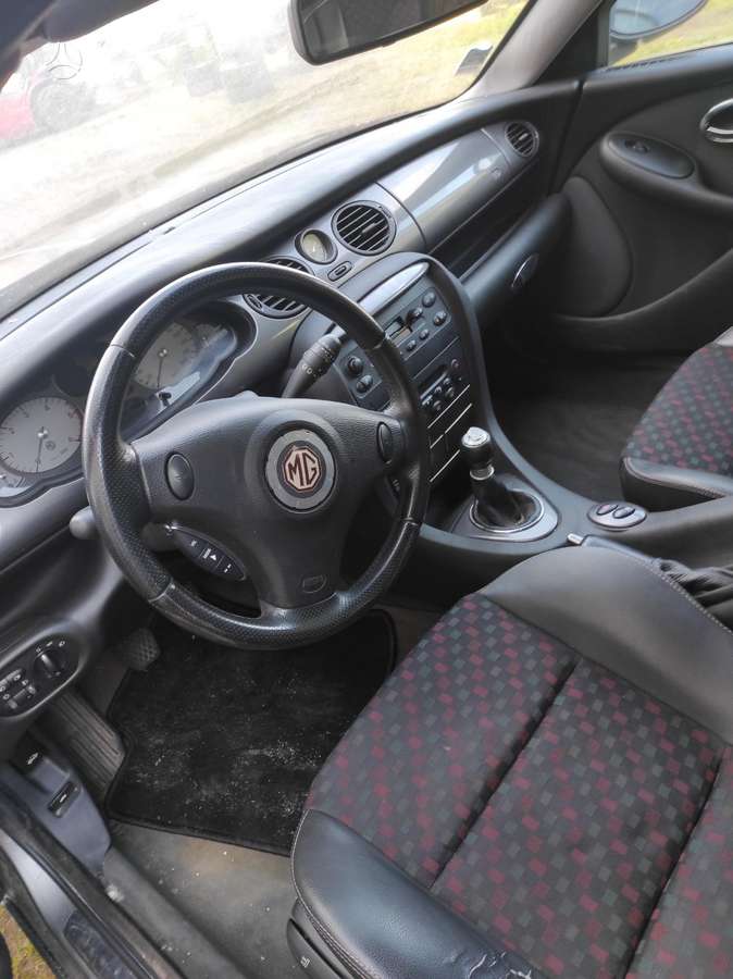 MG ZT