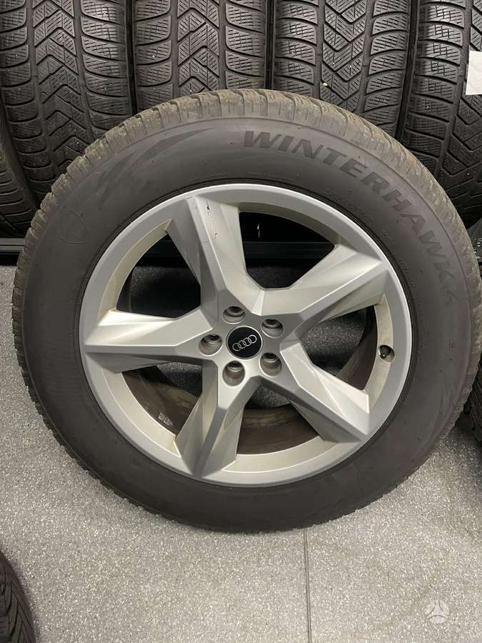 Audi Q7, lengvojo lydinio, R19