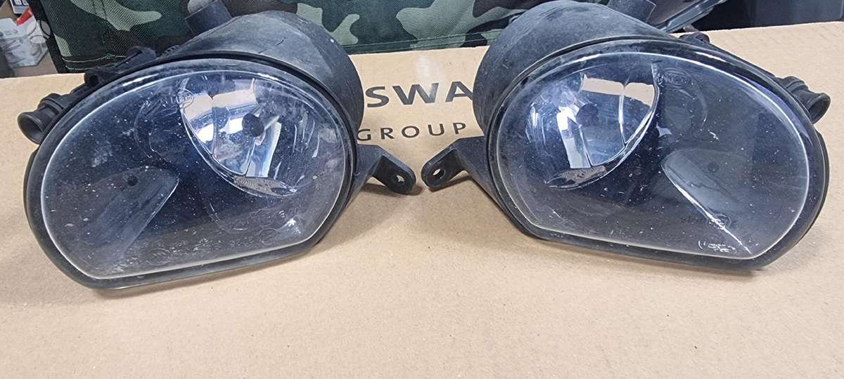 Audi Q7 lights, front grill, mats