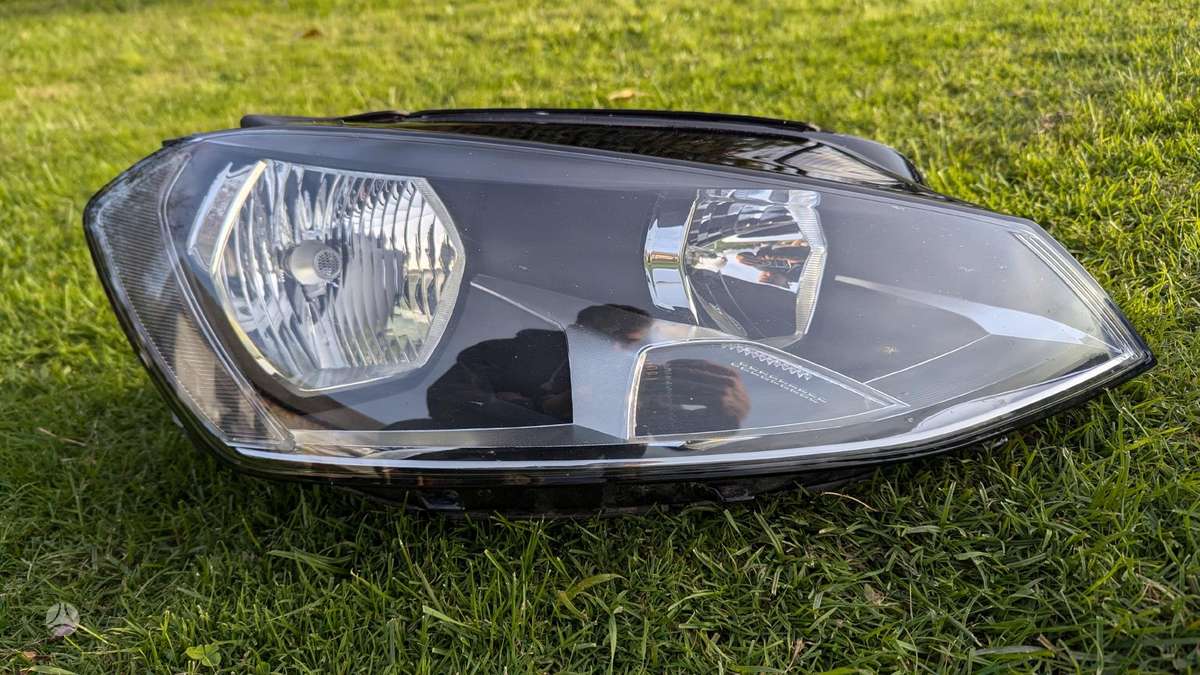 Volkswagen Golf lights