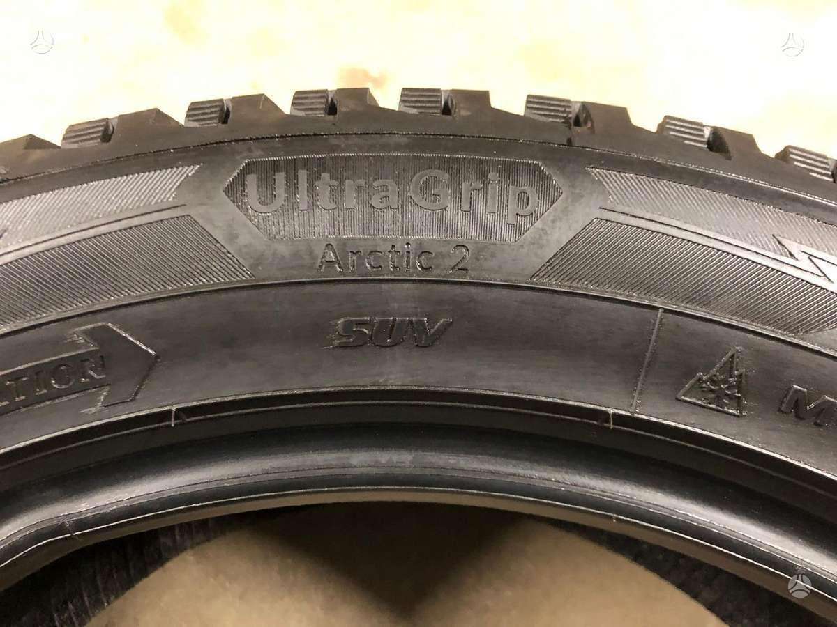 Goodyear 2023m 9mm 98% Ice Arctic2 SUV., ziemas 255/50 R19