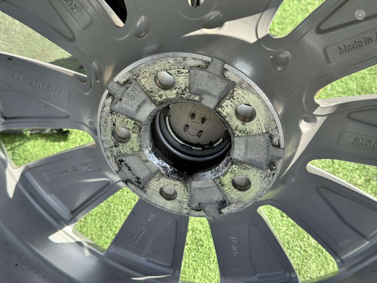 Audi ORGINALUS - 8J, ET39, light alloy, R18