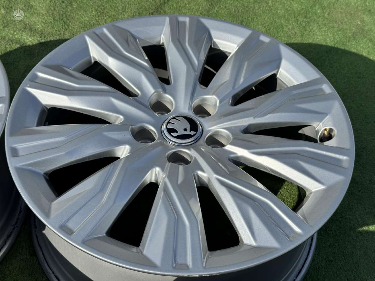 Skoda ORGINALUS - 8J, ET39, легкосплавные , R18