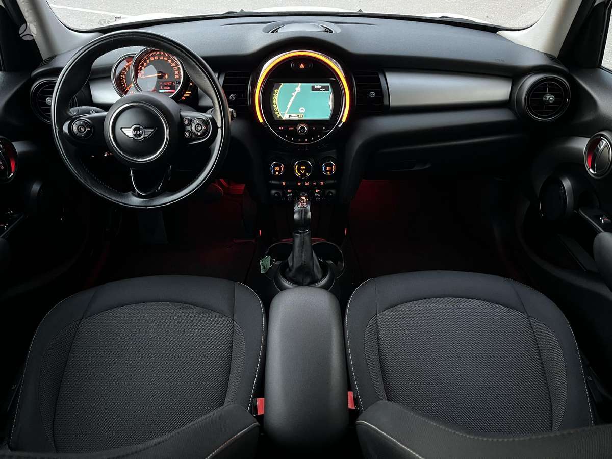 Mini One, 1.2 l., mpv / minivan