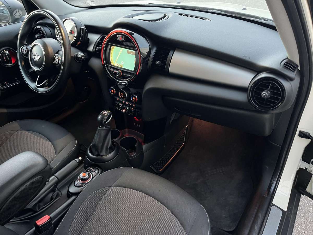 Mini One, 1.2 l., mpv / minivan
